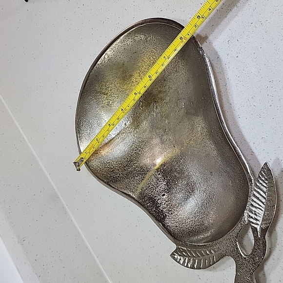 Pewter/Metal Pear Shape platter. - Picture 8 of 9